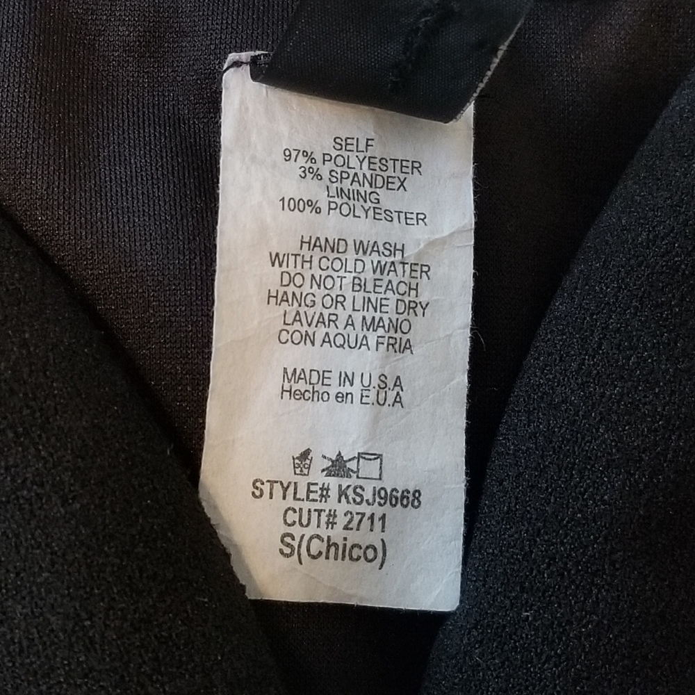 A black dress/short..size small - Picture 4 of 4